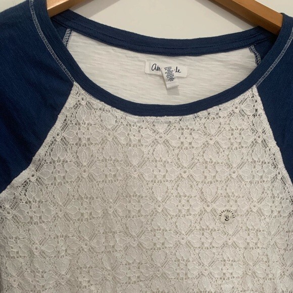 Aeropostale Lace Long Sleeved Baseball Tee White Blue Size Small NWOT - Picture 4 of 5